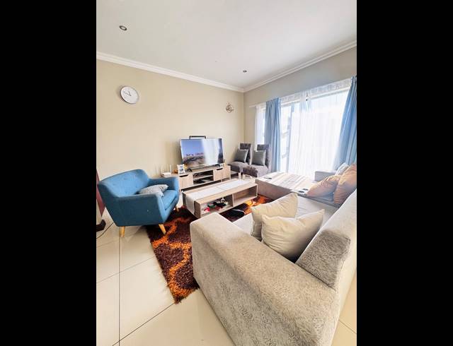 3 BEDROOM SECTIONAL TITLE FOR SALE IN BEN FLEUR